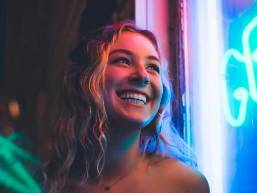 Insumos Clave para un Diseño de Sonrisa Excepcional Insumos Clave para un Diseño de Sonrisa Excepcional